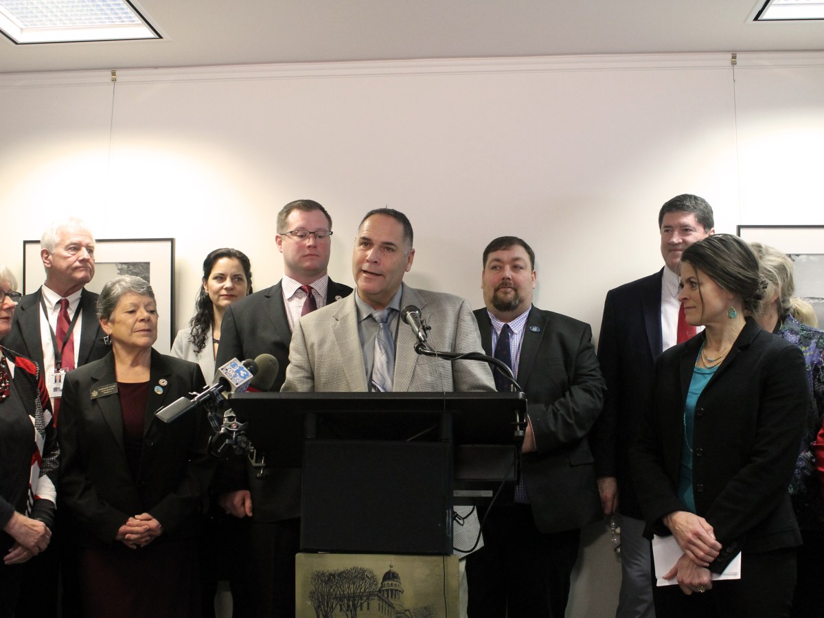 Legislative Republicans urge Maine BEP to abandon proposed EV mandate